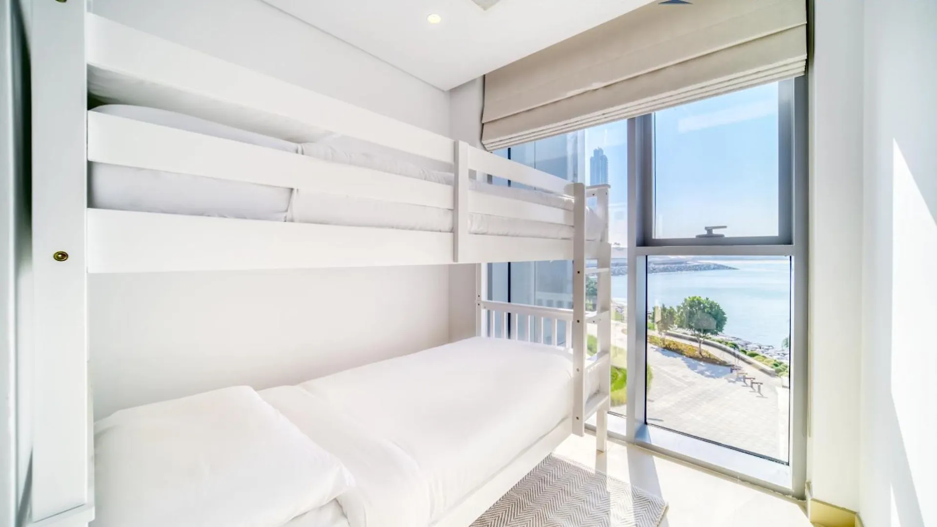 Bluewaters Residences 5, Bluewaters Island - Mint Stay Dubaj 0*,  Egyesült Arab Emírségek